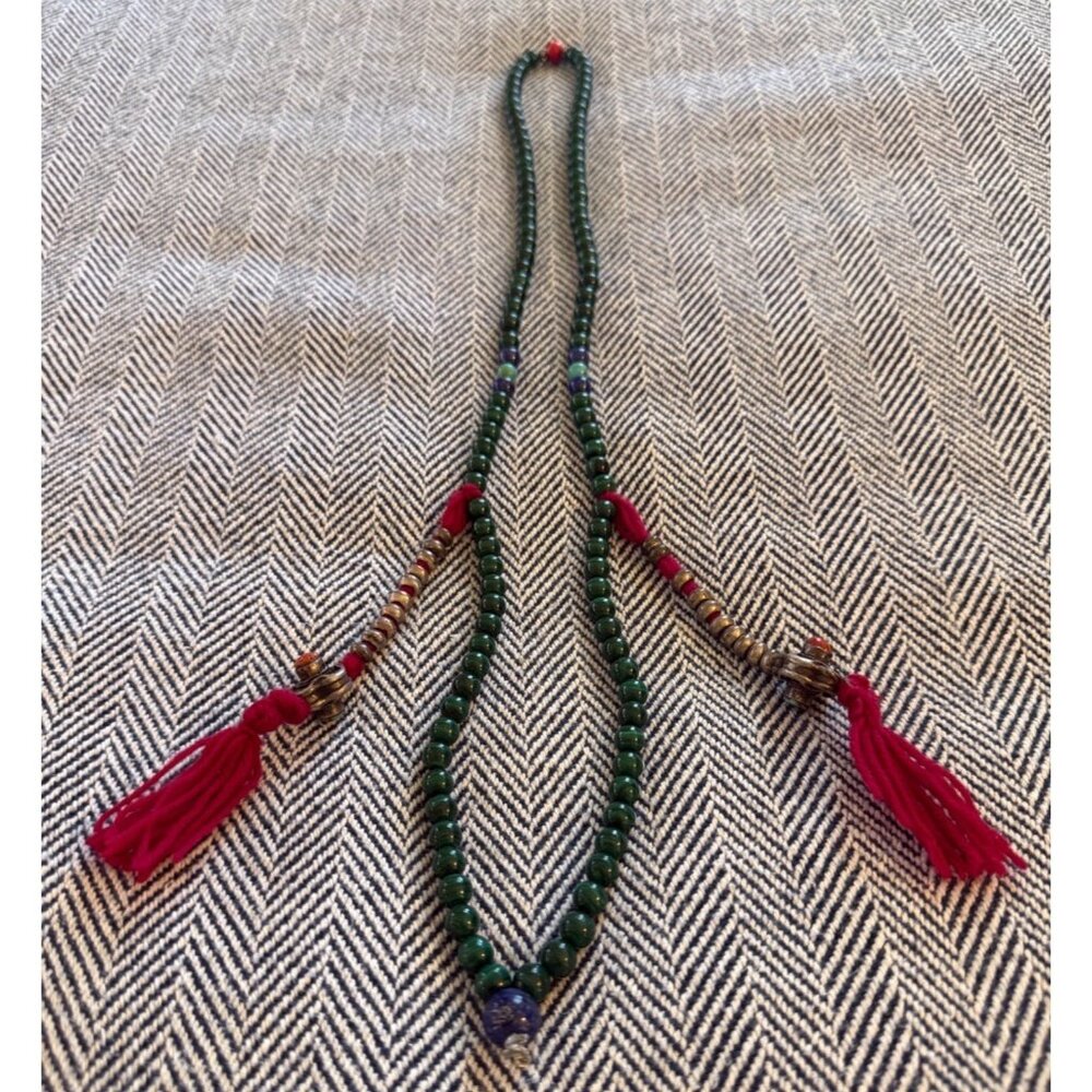 Tibetan Ritual Green Beaded Necklace With Lapis Lazuli Pendant Red Tassels